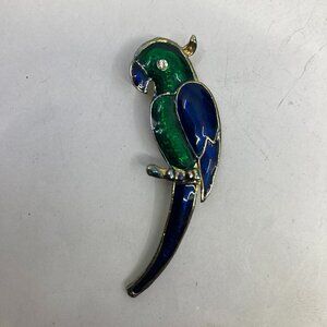 Vtg enamel green/dark blue bird parrot lovebird brooch